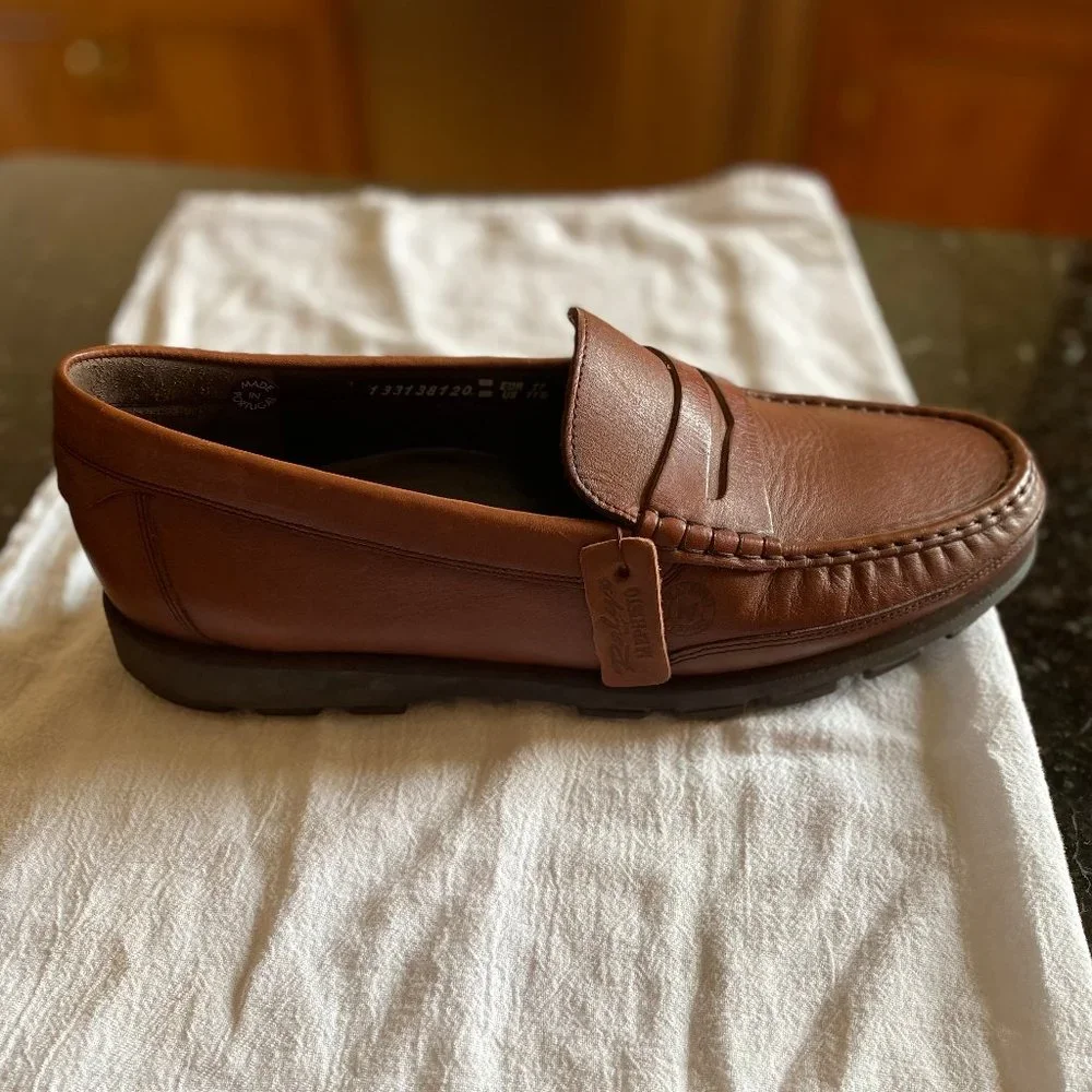 MEPHISTO NWOT! Mens Loafers - Picture 3 of 9